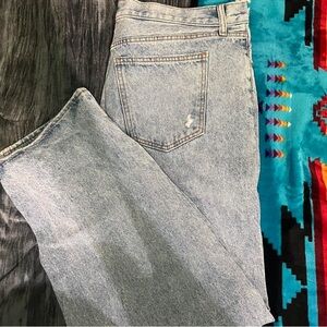 Universal Thread Light Blue Men's Jeans